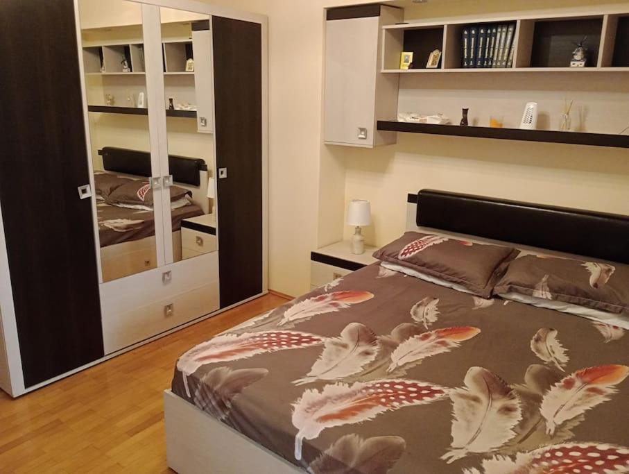 Apartament Ultracentral Kfc Craiova Eksteriør bilde